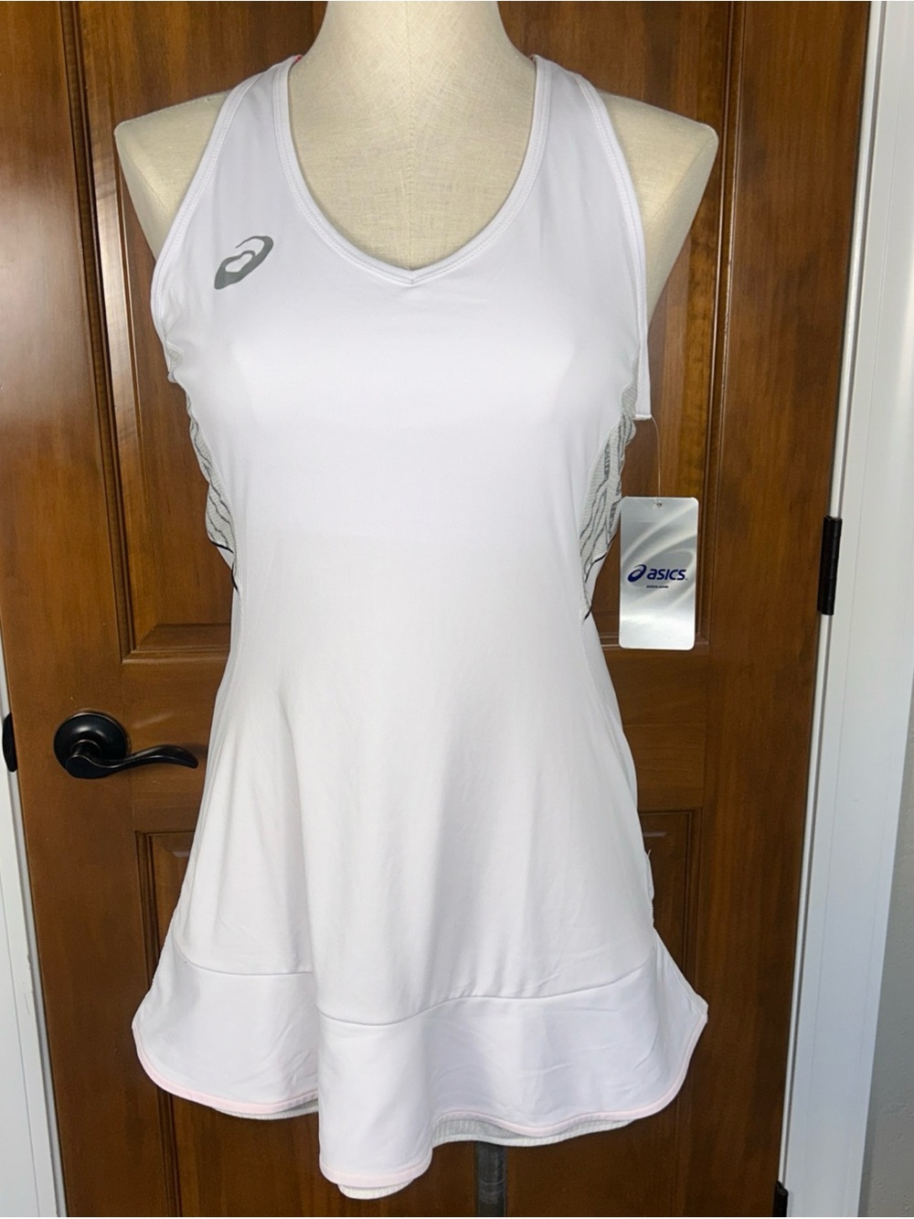 NWT ASICS® Women's MEDIUM Court Reflective Graphic Dress in Brilliant White